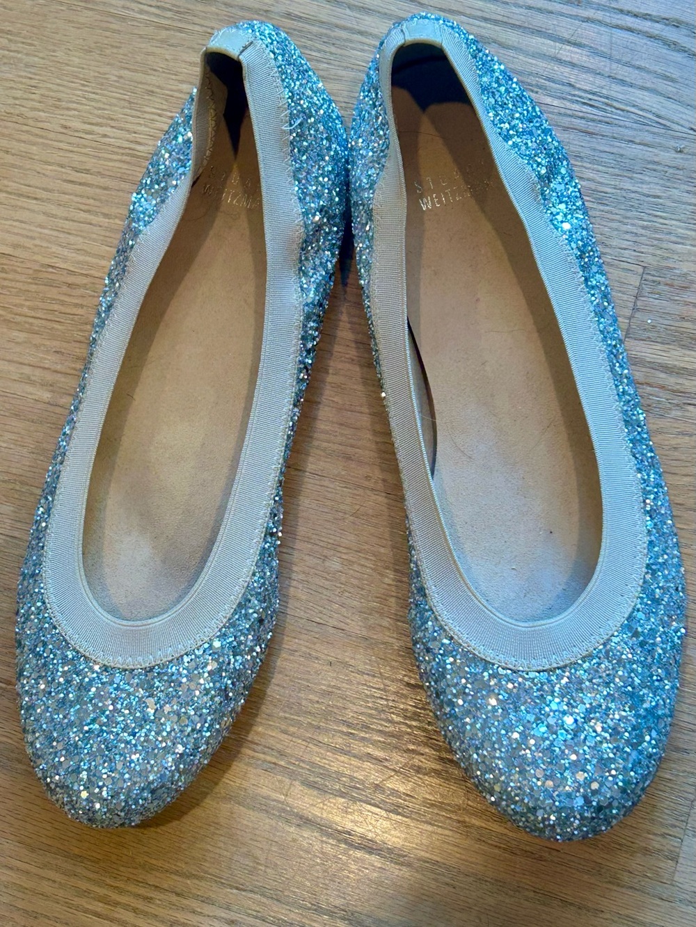 Stuart Weitzman Lastikon Women's 10 M Silver Glitter Ballet Flats Y252179